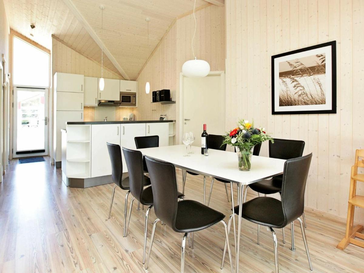 8 Person Holiday Home In Gro Enbrode Großenbrode Kültér fotó