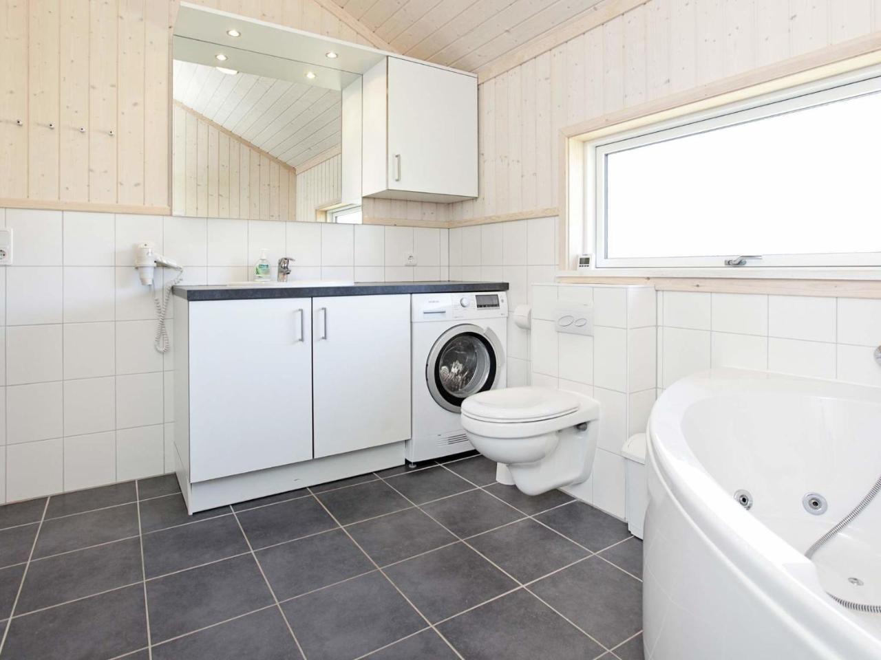 8 Person Holiday Home In Gro Enbrode Großenbrode Kültér fotó